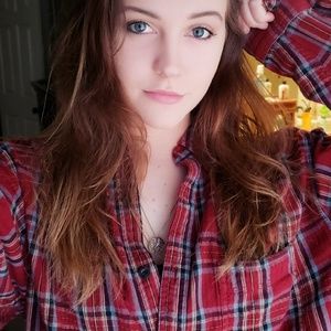 Meet your Posher, Julianne